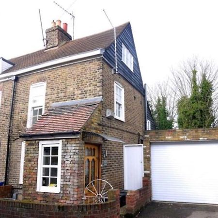 3Bedroom Beautiful Cottage Cheshunt Exterior foto