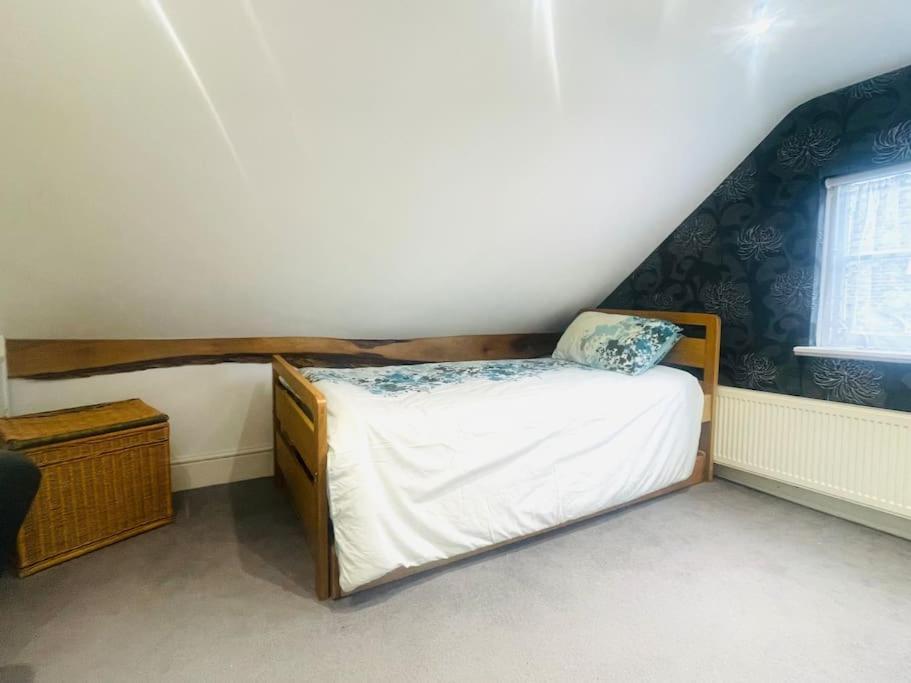 3Bedroom Beautiful Cottage Cheshunt Exterior foto